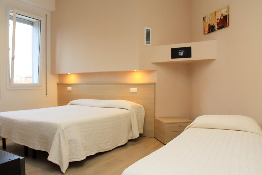 Park Hotel Italia Tezze sul Brenta Pokoj fotografie