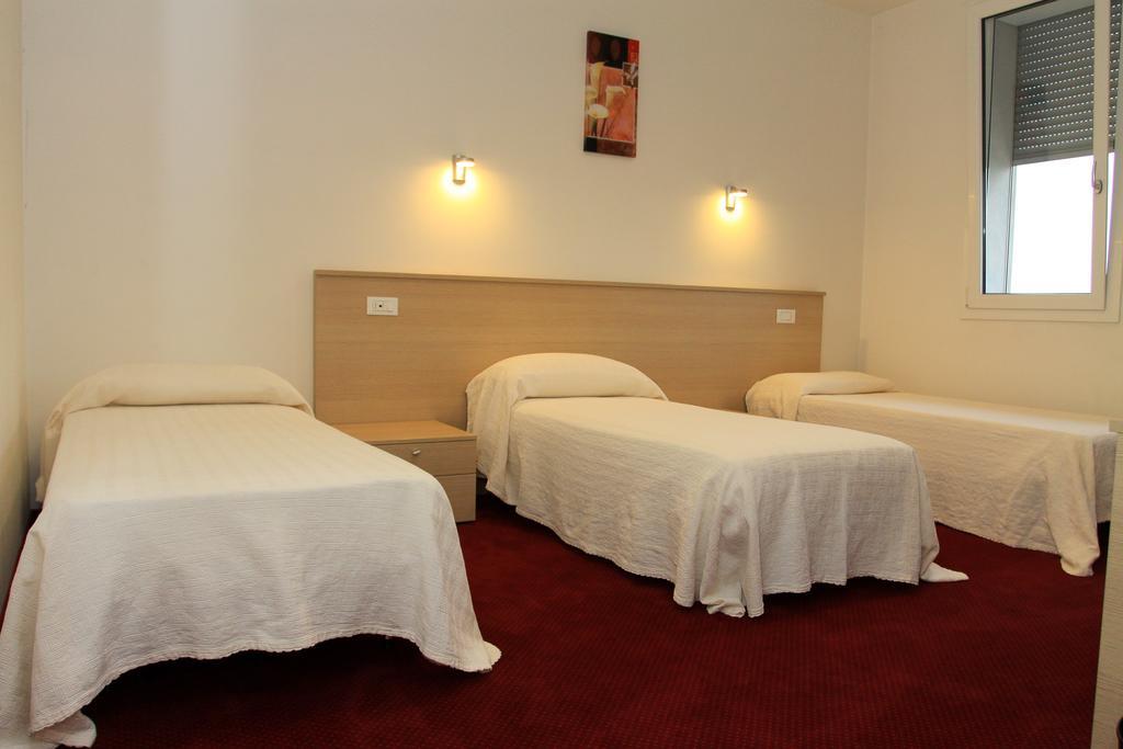 Park Hotel Italia Tezze sul Brenta Pokoj fotografie